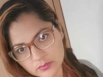 thumb_Cinthia